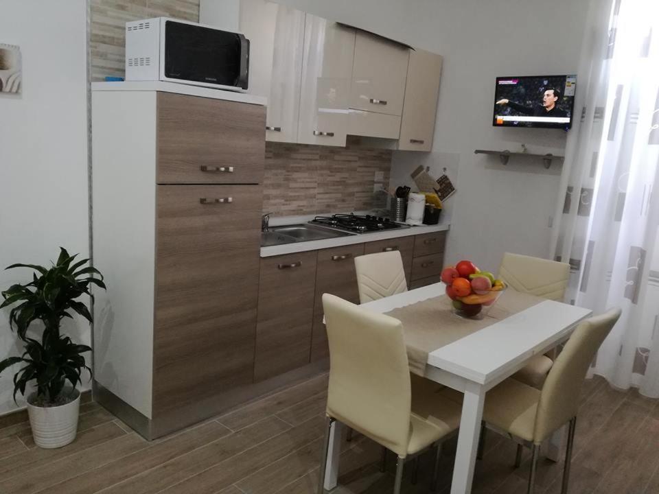 Avenia Apartment